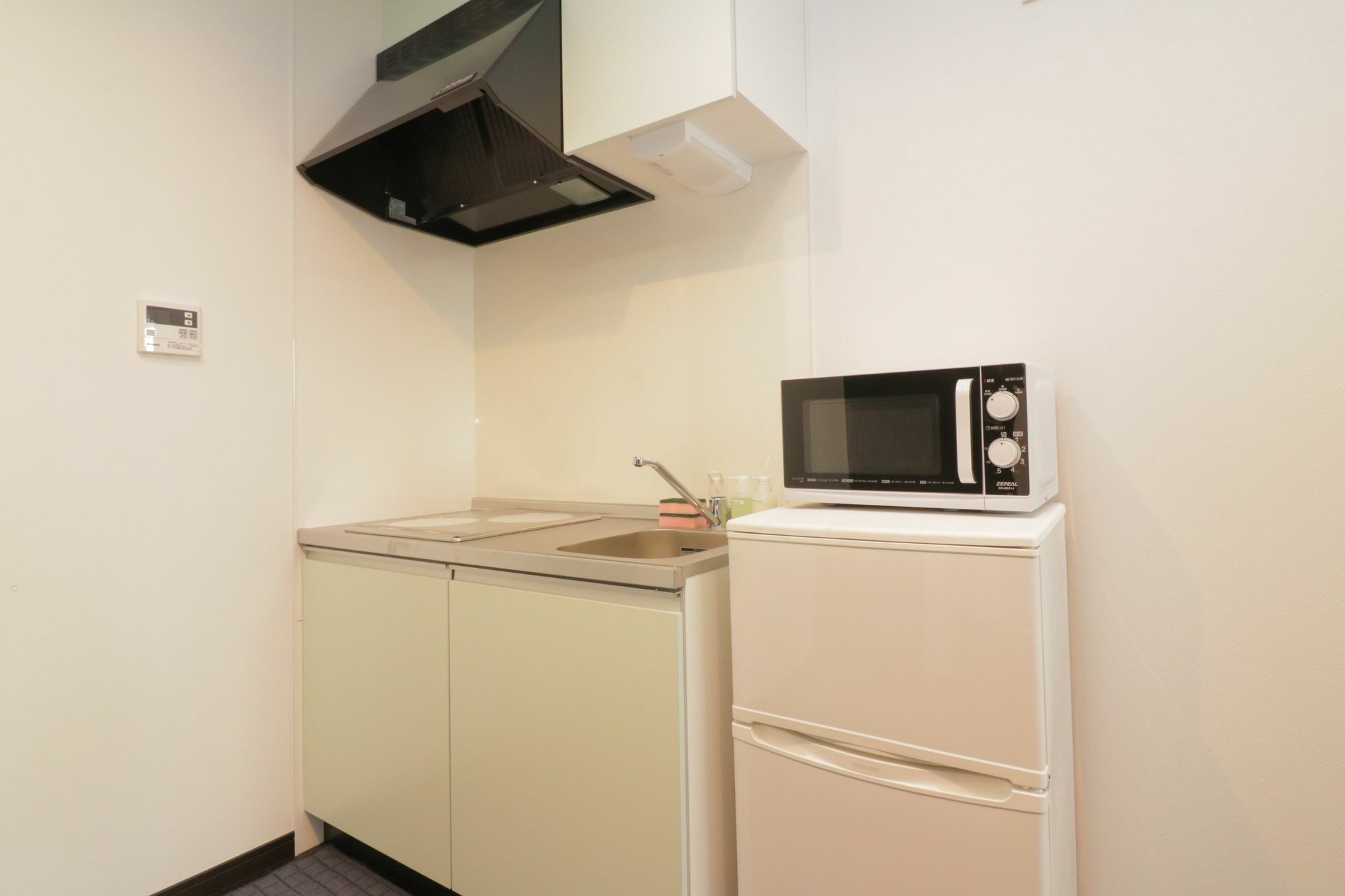 Hg Cozy Hotel No 12 京橋駅前 أوساكا المظهر الخارجي الصورة